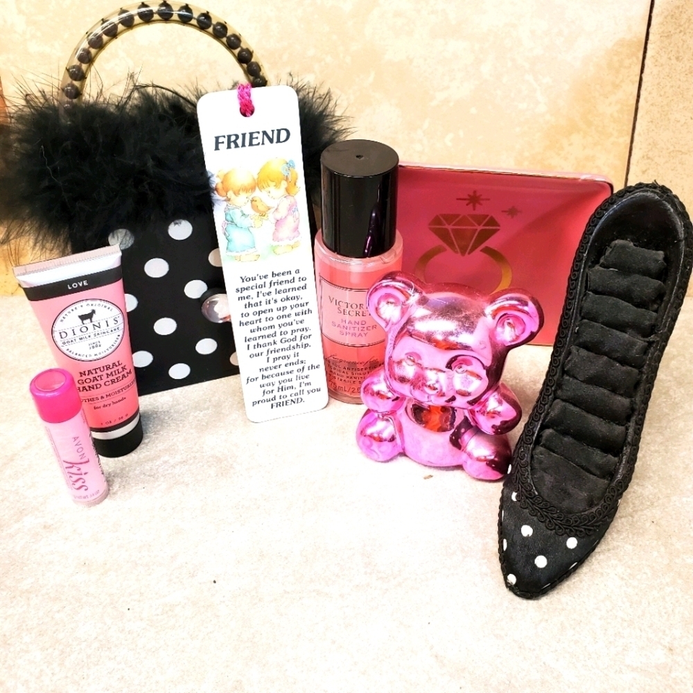 💍💰🔖 Pink & Black Bundle of items Set